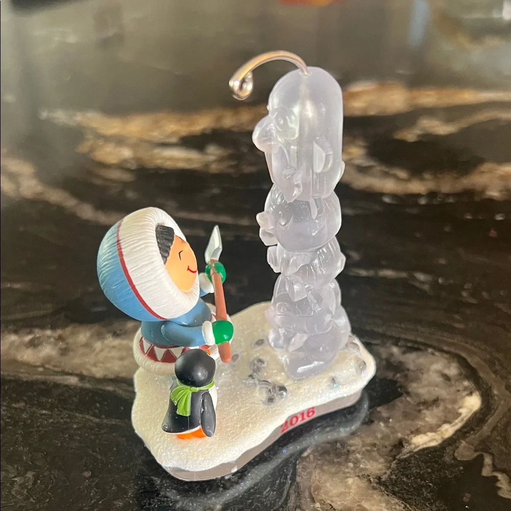 Vintage Hallmark 2016 Frosty Friends #37 Holiday Ornament